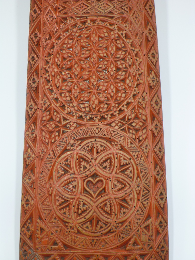 Rosace and geometric patterns - mangle board from Denmark